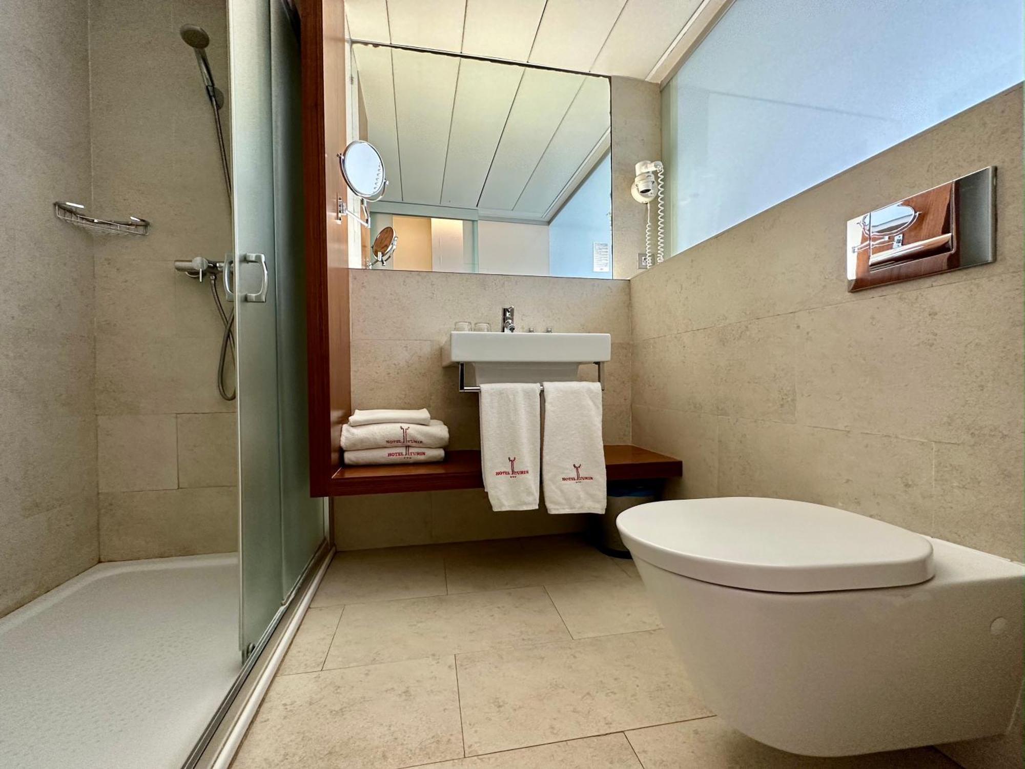 Hotel Turin Barcelona Szoba fotó